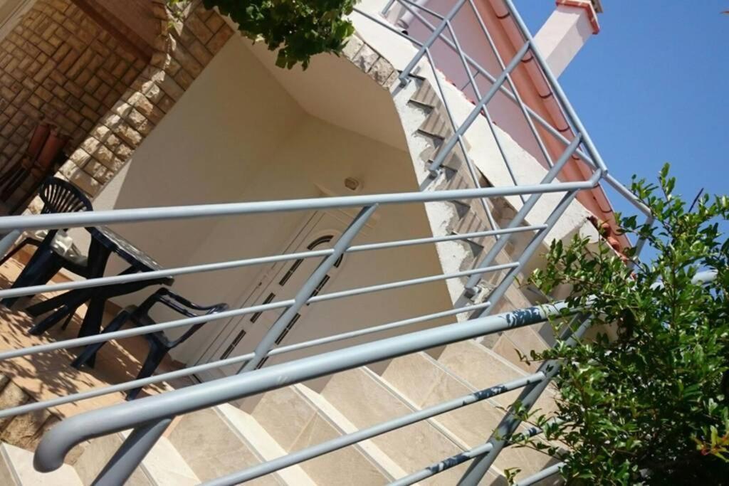 Apartment فير المظهر الخارجي الصورة
