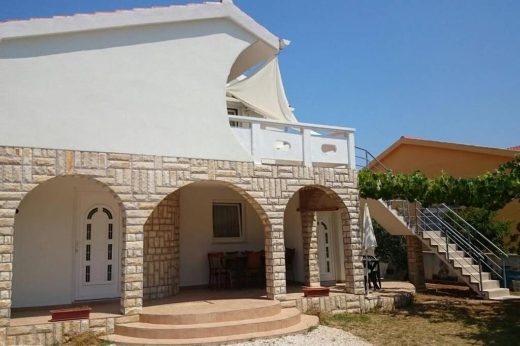 Apartment فير المظهر الخارجي الصورة